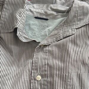 Nautica Men's Casual Striped Button-Down Shirt